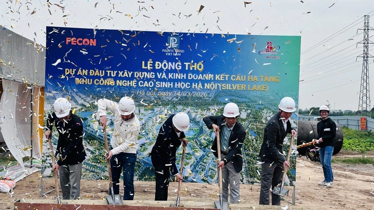 A photo from the event